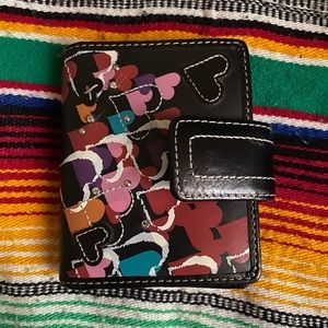 Fossil hearts wallet